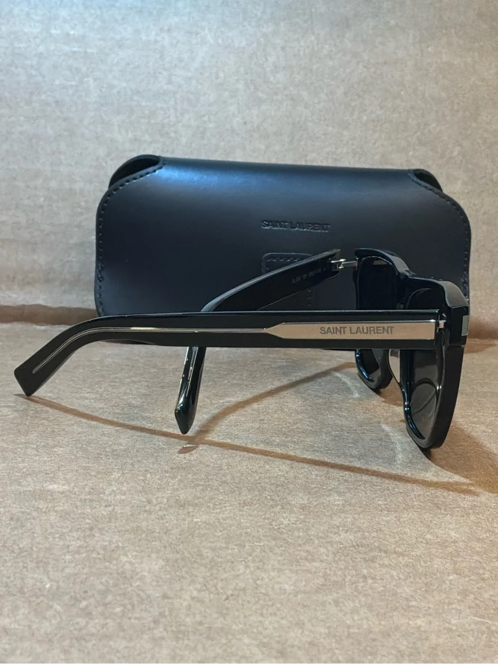 Saint Laurent SL 619 Sunglasses